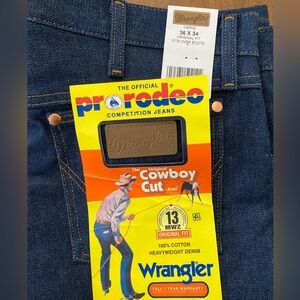 Wrangler Cowboy Cut Jeans in Deep Blue